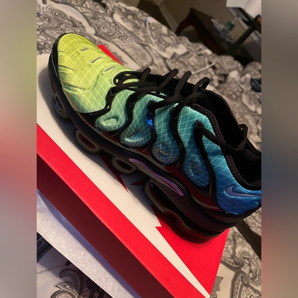 Nike Vapor Max - Picture 2 of 2